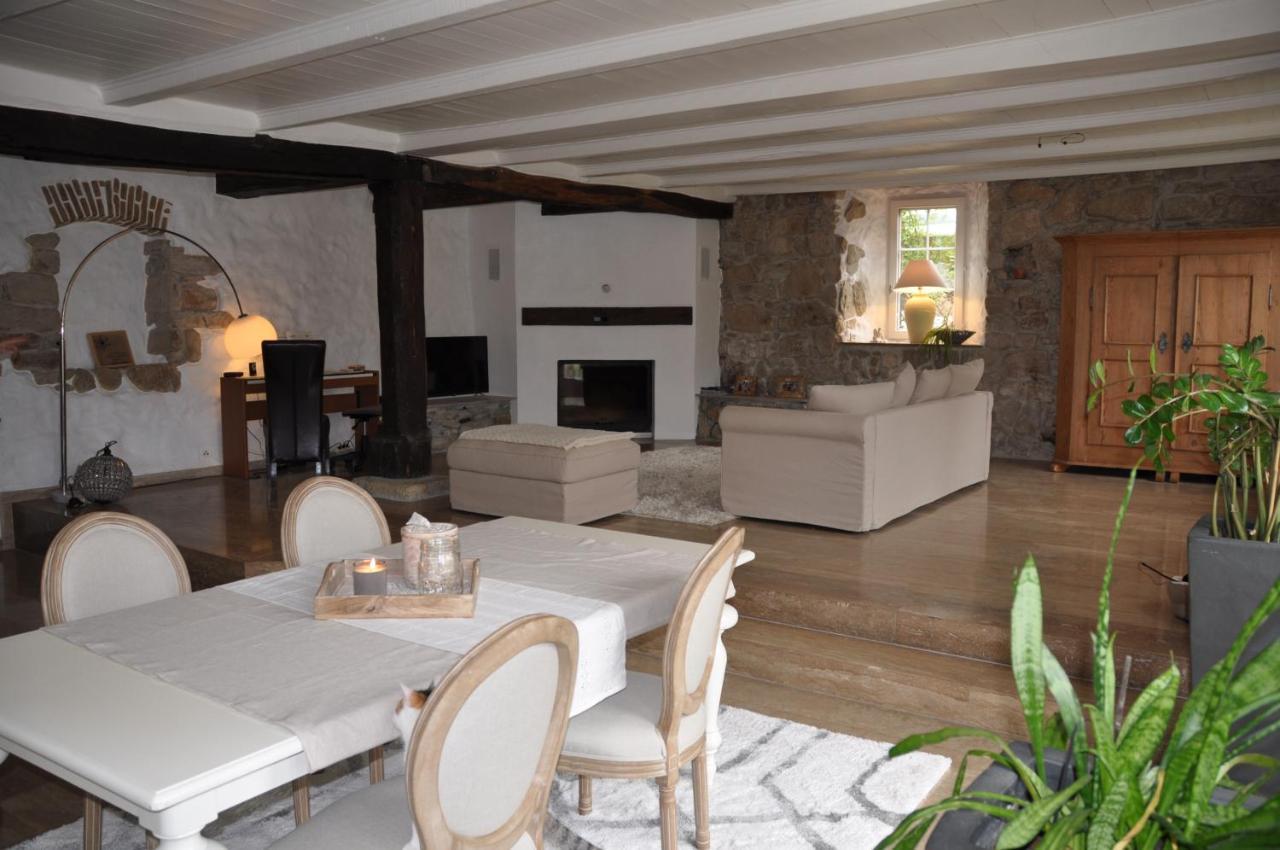 Maison De Charme "Le Moulin D'Hagenthal" - Chambre Romantique Apartment Exterior photo